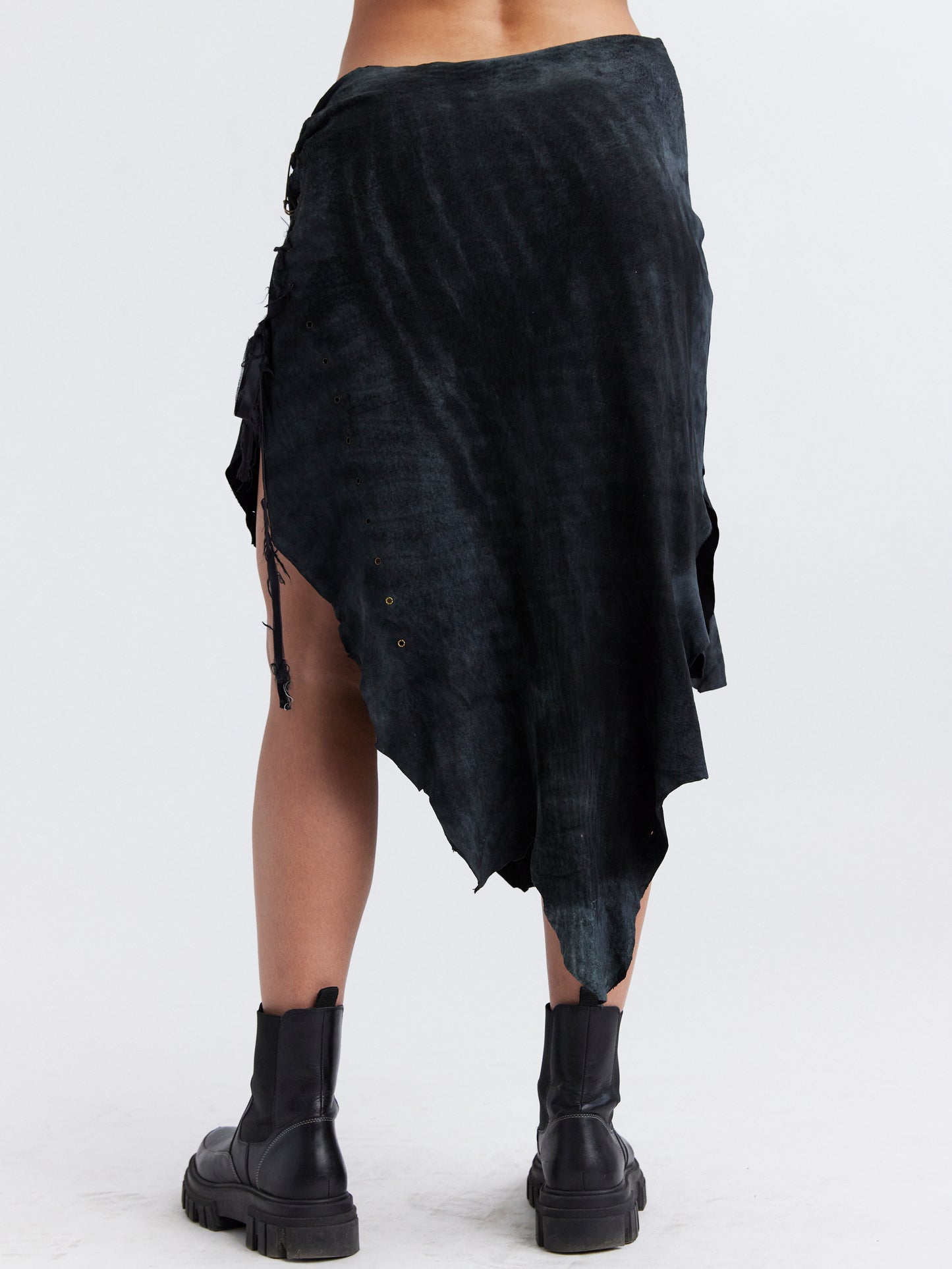 COWHIDE BOTTOM