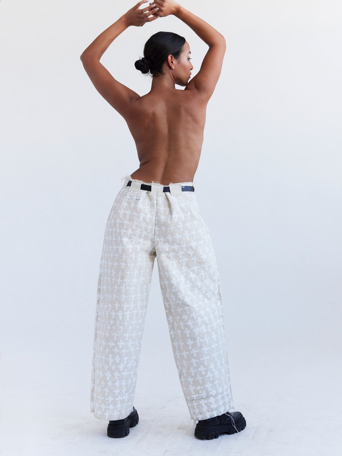 PRISONER OF THOUGHT BOTTOM